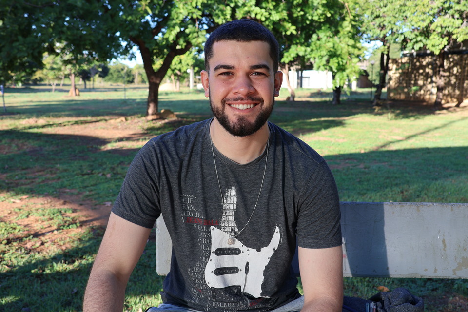 Foto do candidato Vinícius Andrade sorriso
